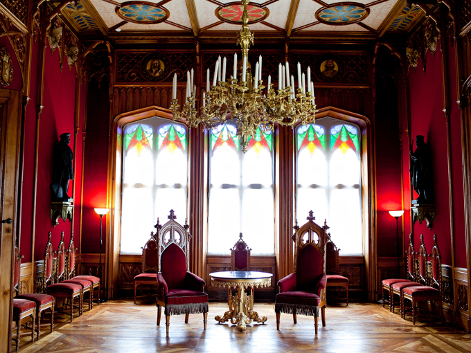 The salon evokes the style of the old Norwegian guildhall. Photo: Anette Karlsen, NTB scanpix.